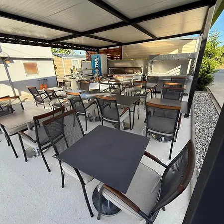 Mobilhome Nico - With Pool Apartment Turanj